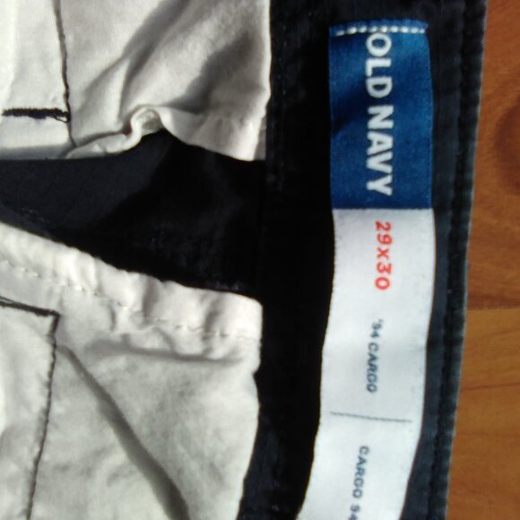 Old Navy Cargo Pants For Boys/Men - Picture 2 of 5